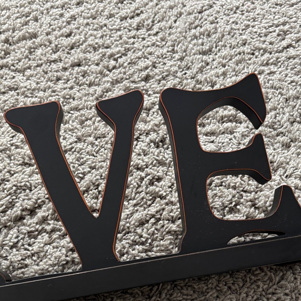 ‘LIVE' Shelf Sign - black - Picture 8 of 10